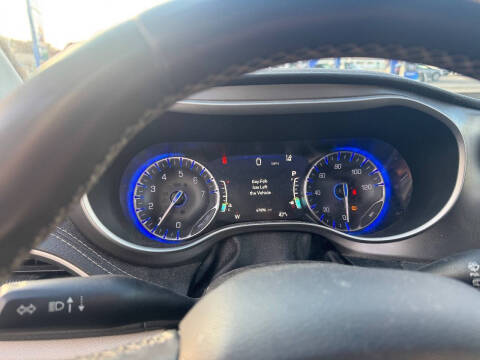 2022 Chrysler Pacifica Touring L