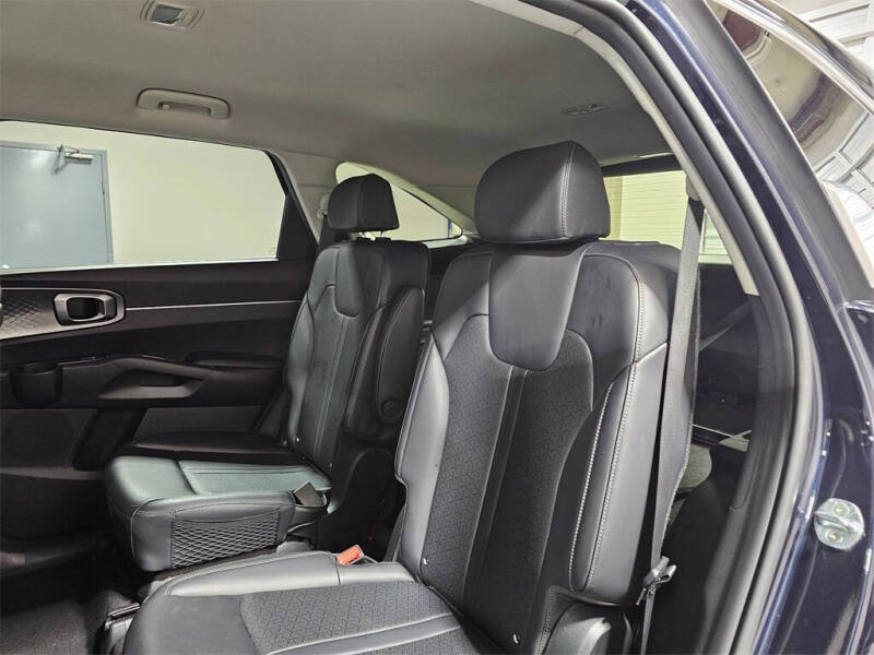 2022 Kia Sorento Hybrid S