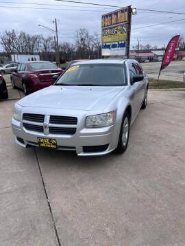 2008 Dodge Magnum for sale at Cruze-In Auto Sales in East Peoria IL