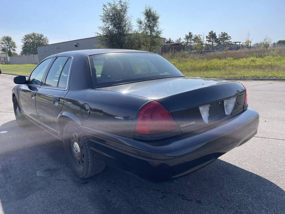 2011 Ford Crown Victoria for sale at Twin Cities Auctions in Elk River, MN