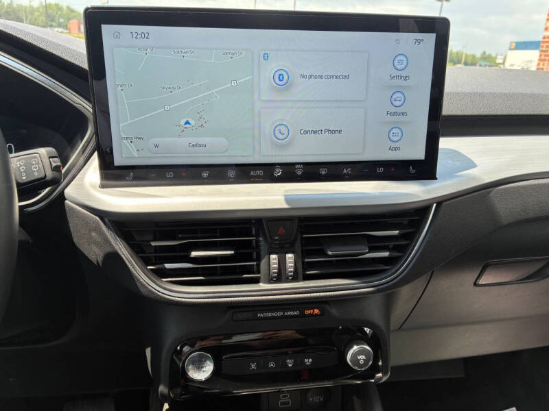 2025 Ford Escape Platinum