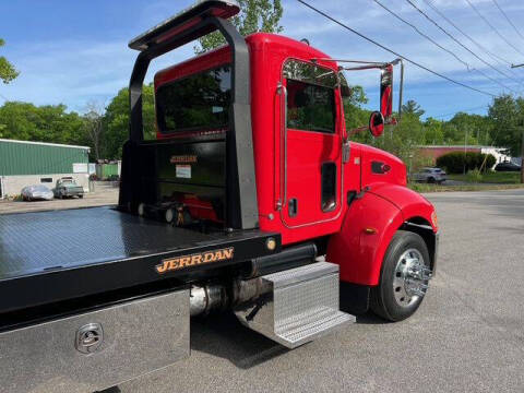 2020 Peterbilt 337