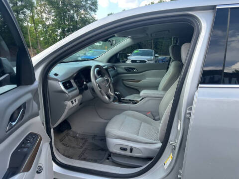 2018 GMC Acadia SLE-2
