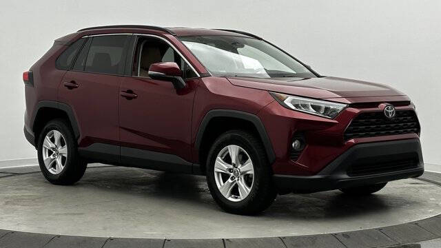 2020 Toyota RAV4 XLE