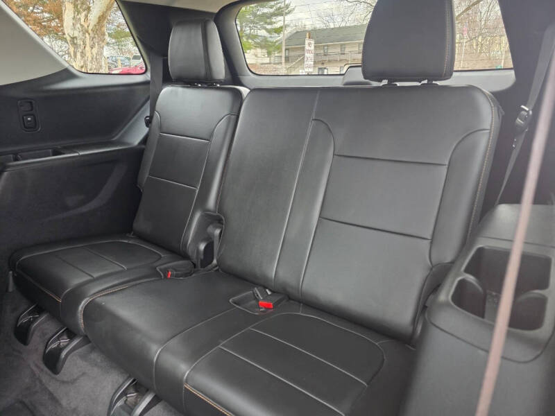 2020 Chevrolet Traverse LT Leather