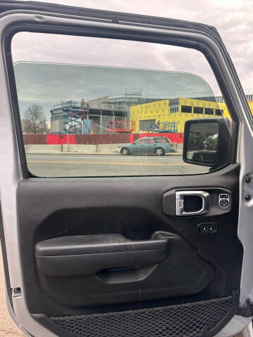 2022 Jeep Gladiator Willys