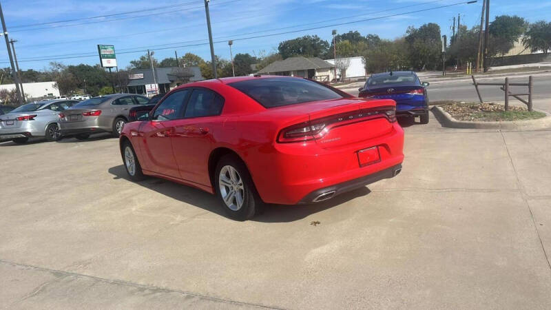 2022 Dodge Charger SXT photo 8