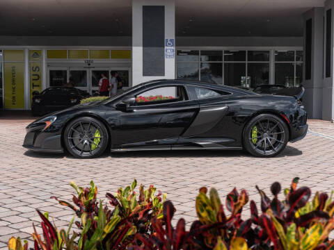 2016 McLaren 675LT