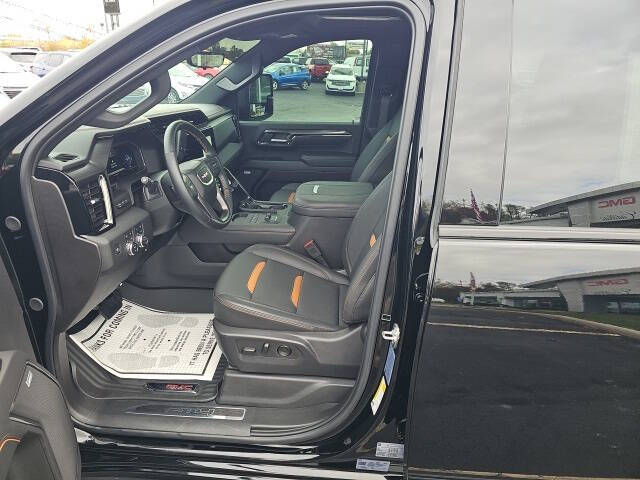 2025 GMC Sierra 2500HD