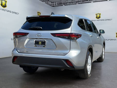 2024 Toyota Highlander LE