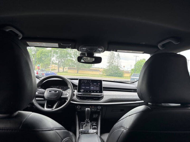 2023 Jeep Compass Latitude