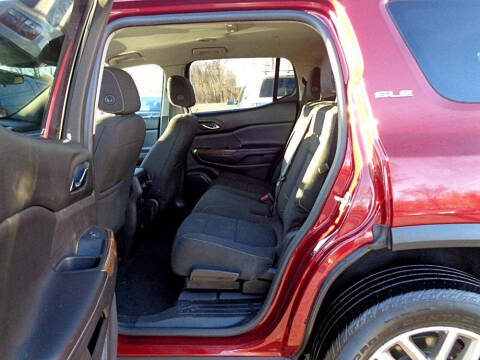 2017 GMC Acadia SLE-2