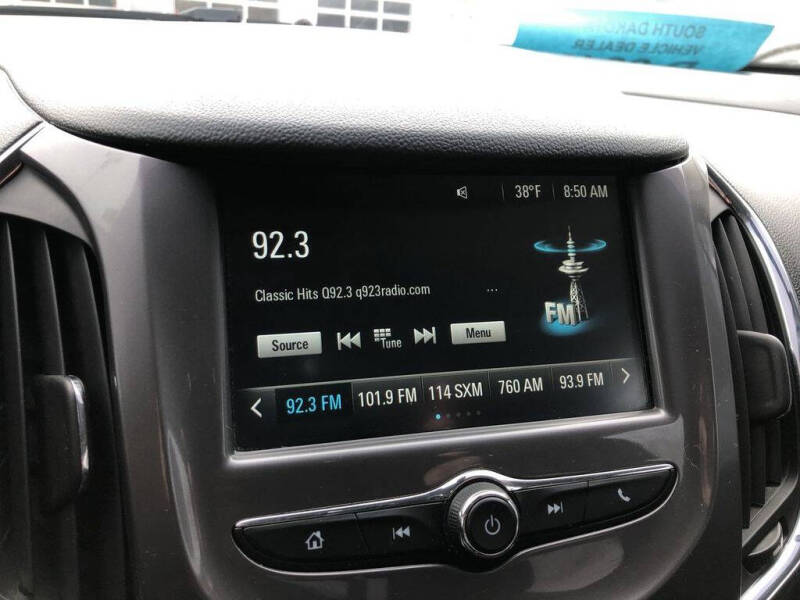 2017 Chevrolet Cruze LT Auto