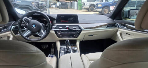 2017 BMW 5 Series 540i