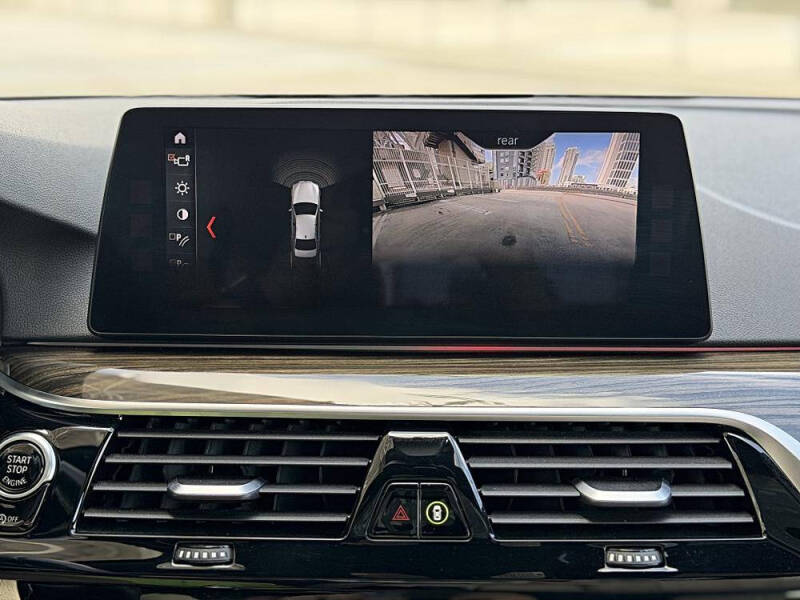 2018 BMW 5 Series 530i