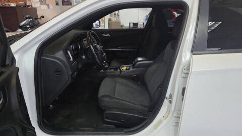 2016 Dodge Charger SE