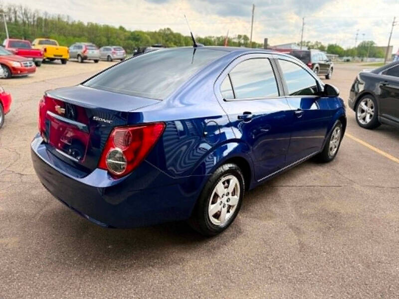 2014 Chevrolet Sonic LS Auto