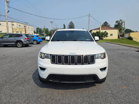 2018 Jeep Grand Cherokee Laredo E