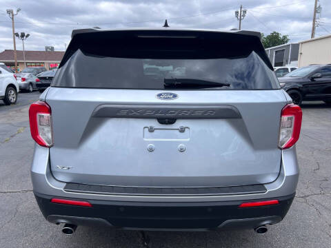 2022 Ford Explorer XLT