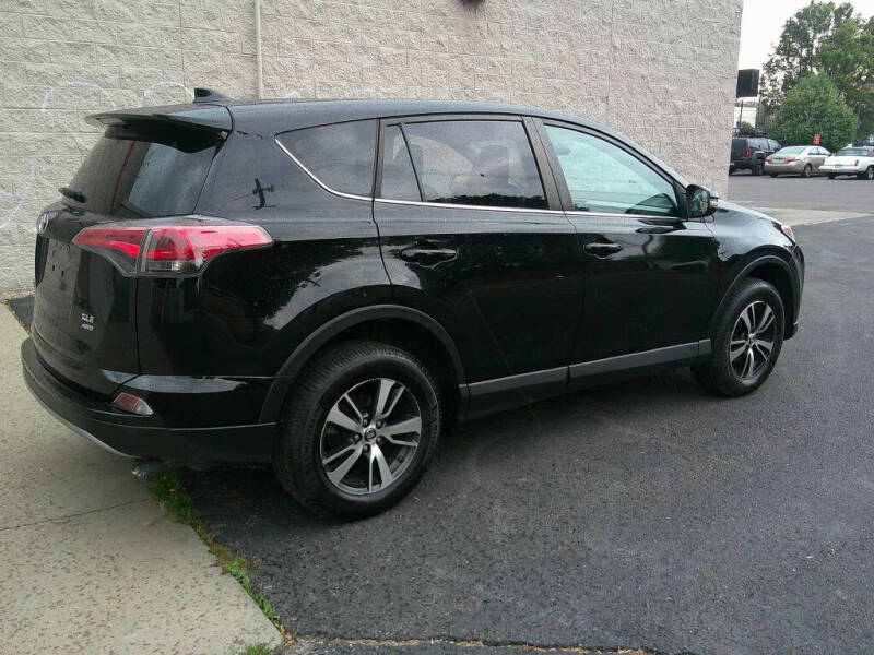2018 Toyota RAV4 Adventure