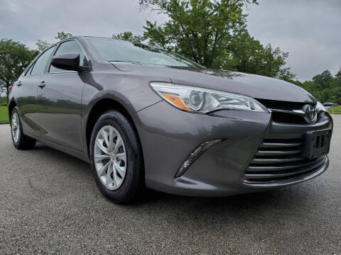 2015 Toyota Camry for sale at Carcraft Advanced Inc. in Orland Park IL