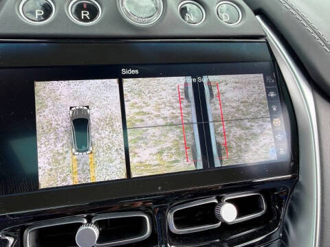 2021 Aston Martin DBX