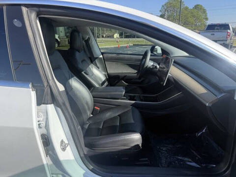 2020 Tesla Model 3 Standard Range Plus