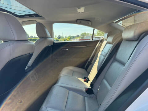 2013 Lexus ES 350
