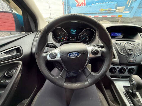 2012 Ford Focus SE