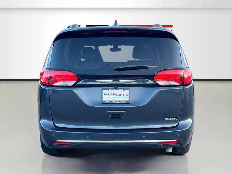 2020 Chrysler Pacifica Limited