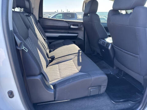 2019 Toyota Tundra SR5