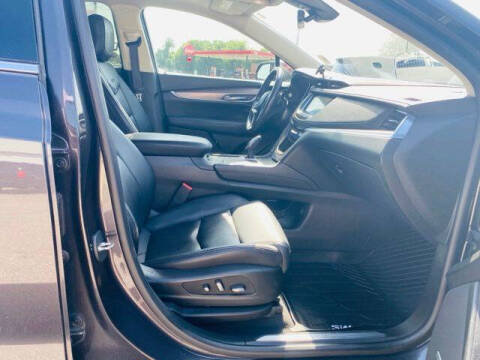 2017 Cadillac XT5 Premium Luxury