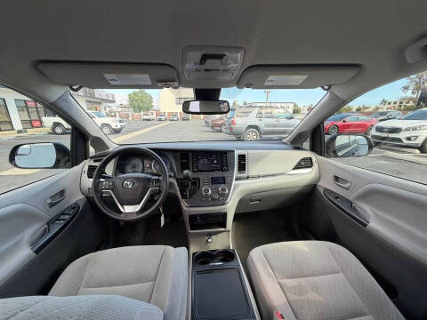 2018 Toyota Sienna
