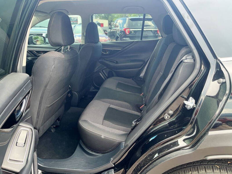 2023 Subaru Outback Premium