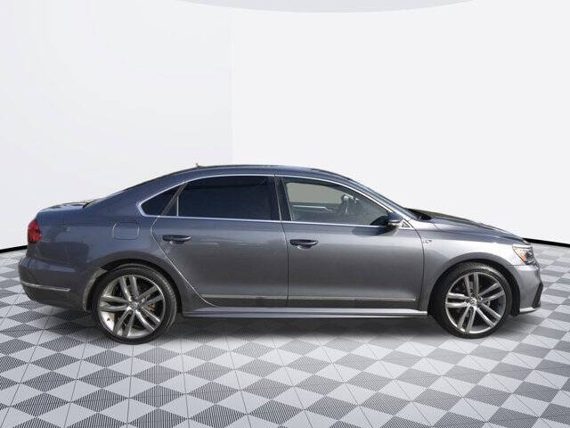 2016 Volkswagen Passat