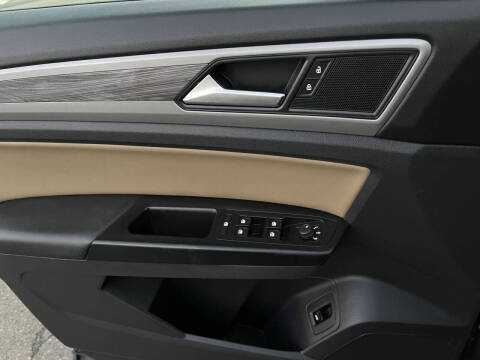 2020 Volkswagen Atlas Cross Sport V6 SE 4Motion