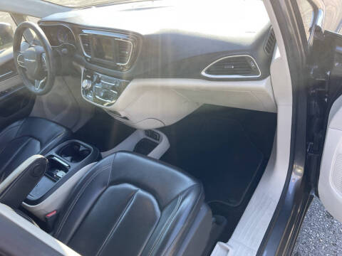 2021 Chrysler Voyager LXi