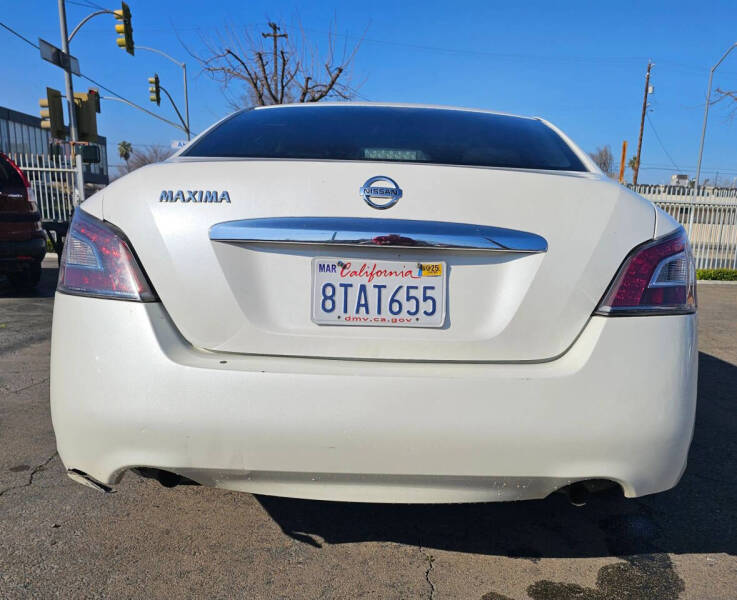 2014 Nissan Maxima