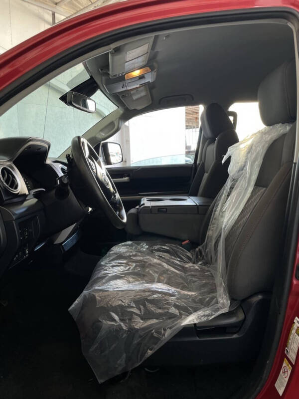 2019 Toyota Tundra SR5