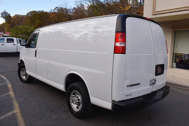 2020 Chevrolet Express 2500