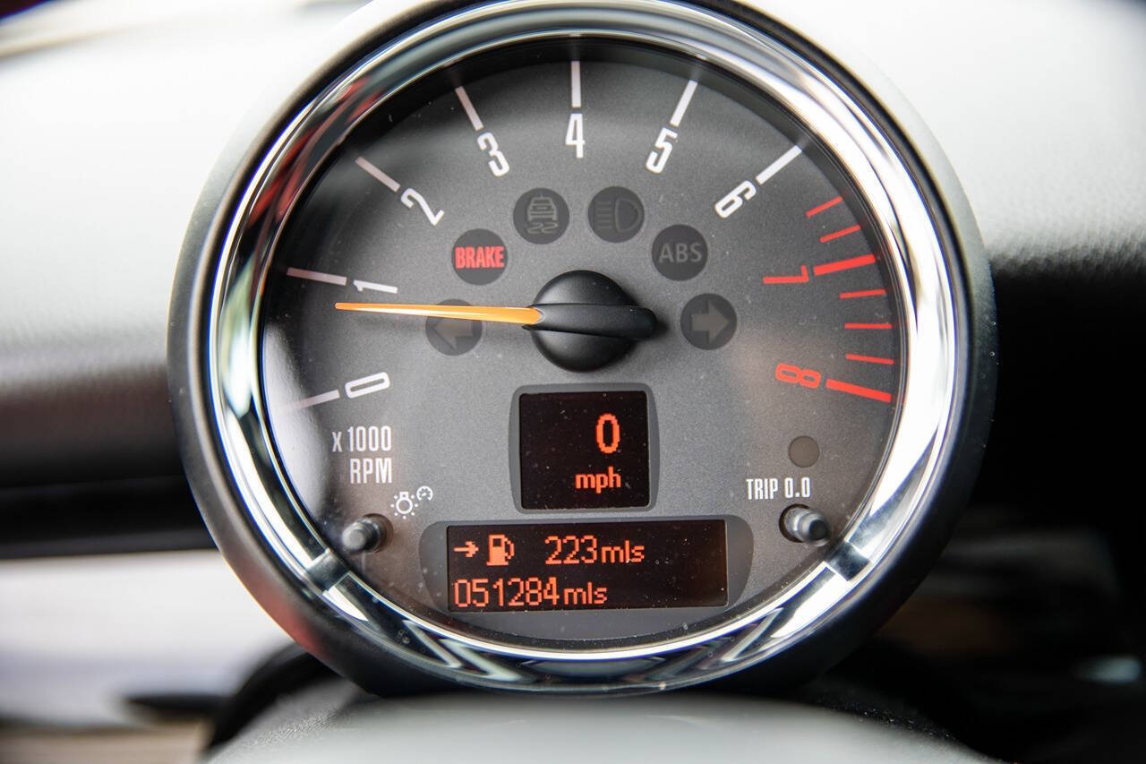2012 MINI Cooper Hardtop 37