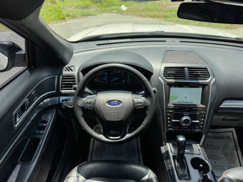 2018 Ford Explorer Sport