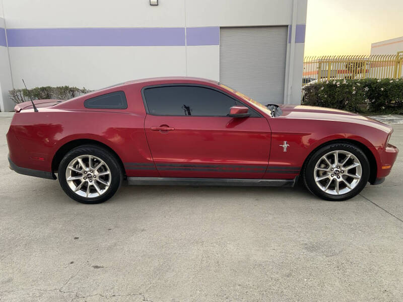 2010 Ford Mustang V6