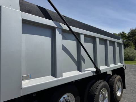 2008 Freightliner M2 112