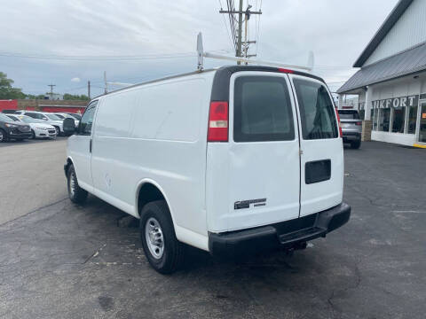 2013 Chevrolet Express 2500