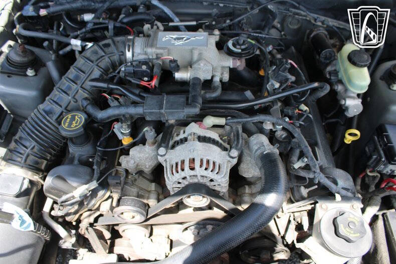 2002 Ford Mustang GT Deluxe