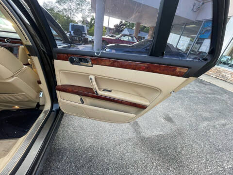2004 Volkswagen Phaeton W12