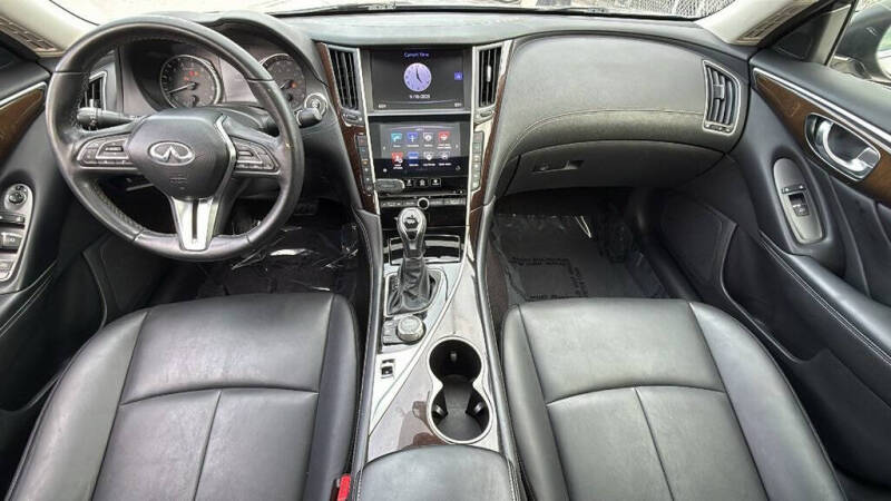 2018 Infiniti Q50 3.0T Luxe