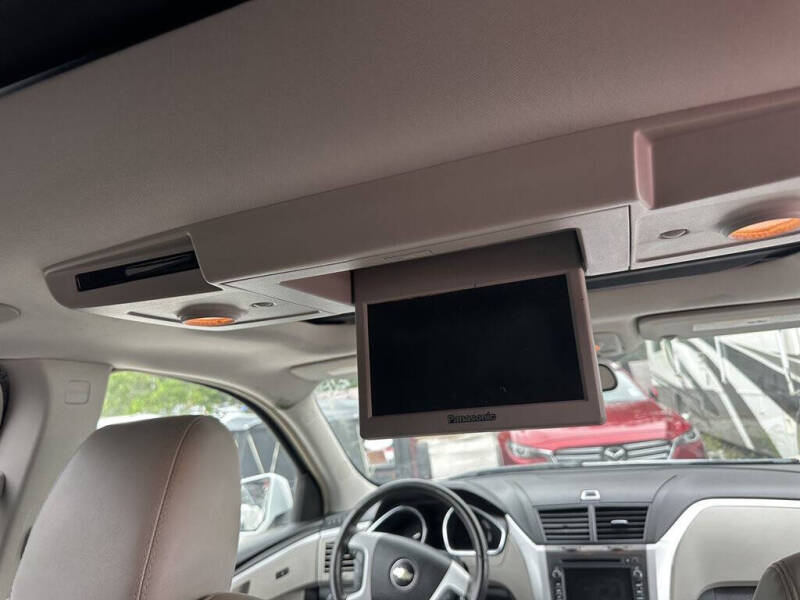 2009 Chevrolet Traverse LTZ