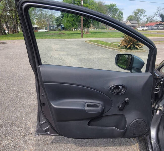 2016 Nissan Versa Note SL